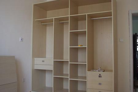 拆裝家具 (2)